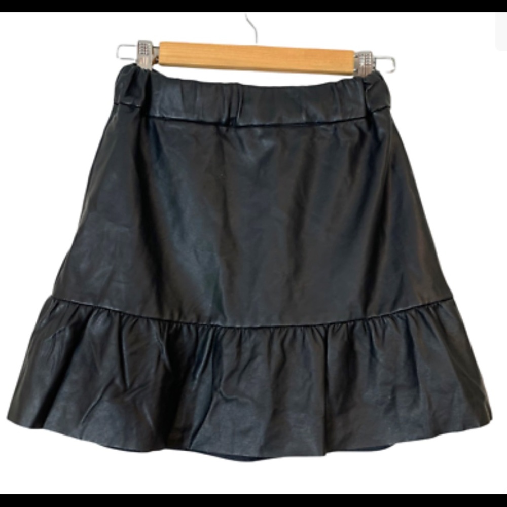 Club Monaco Faux Vegan Leather Black Skirt Ruffle Peplum